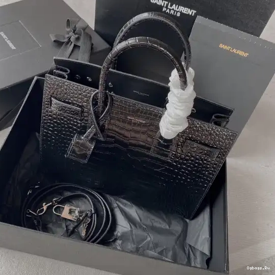 SAC JOUR DE BABY YSL 0509